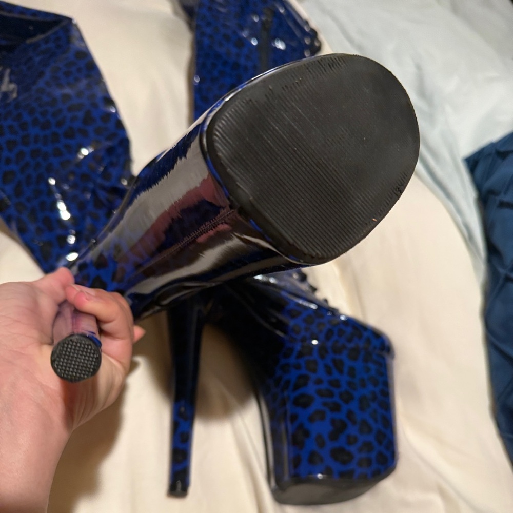 Cobalt blue leopard over the knee pole boots, size 6 - Picture 3 of 12